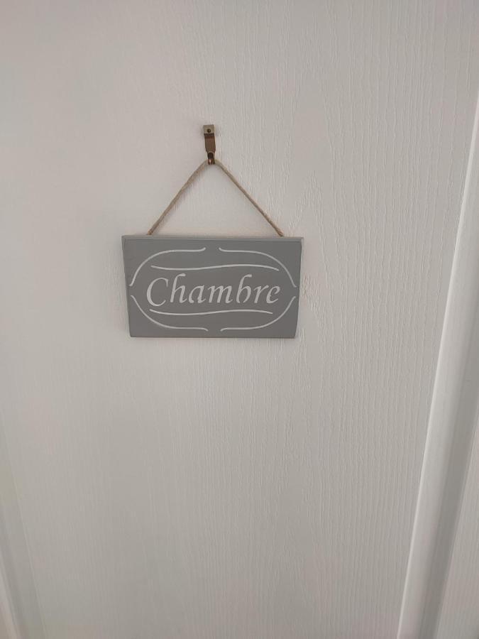 Les Insolites De Champeix Εξωτερικό φωτογραφία